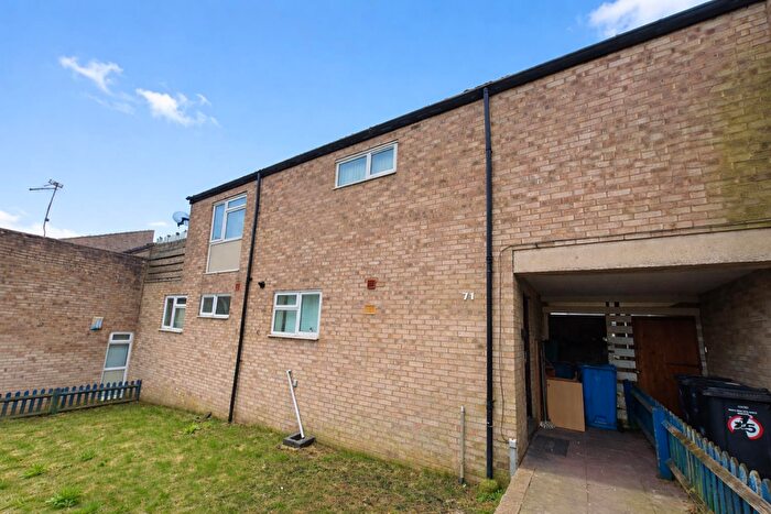 2 Bedroom Flat To Rent In Holyrood Walk, Corby, NN18