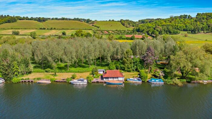 Land For Sale In Hardwick, Whitchurch On Thames, Reading, Oxfordshire, RG8