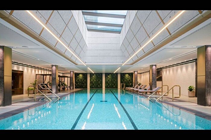 2 Bedroom Flat To Rent In Valentine House, Fulham, London, SW6