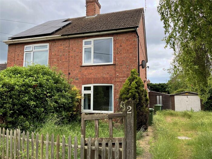 Semi-Detached House To Rent In Dovecote Lane, Yaxley, Peterborough, Cambridgeshire, PE7