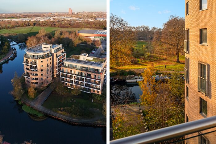 2 Bedroom Flat For Sale In Barley Court, On River Lea, E5