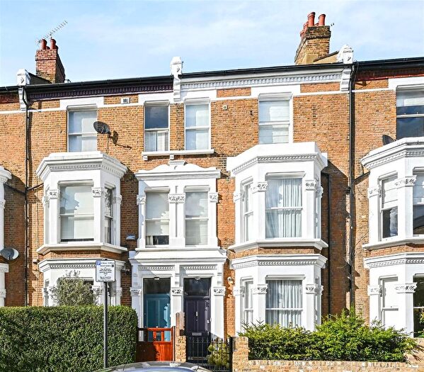 5 Bedroom Terraced House For Sale In Batoum Gardens, London, W6