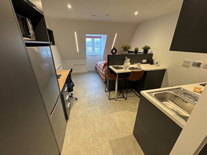 Studio To Rent In St Peters Street, Canterbury, CT1