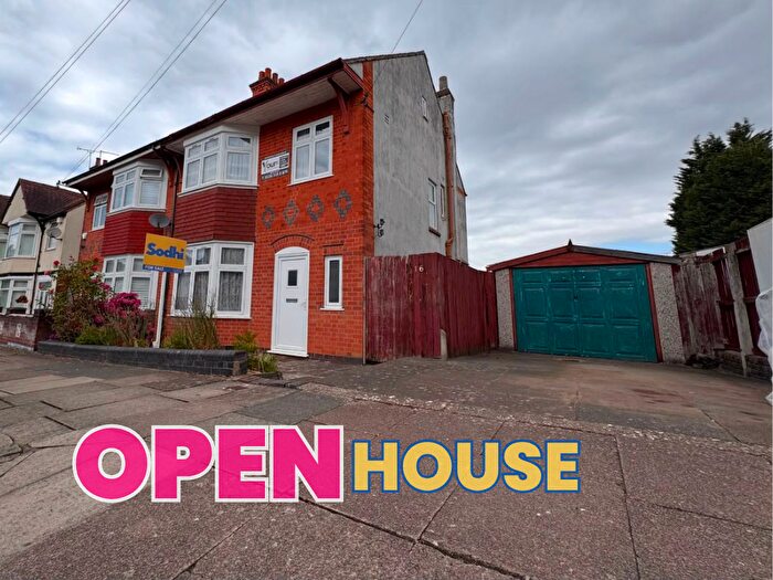 3 Bedroom Semi-Detached House For Sale In Bodnant Avenue, Leicester, LE5