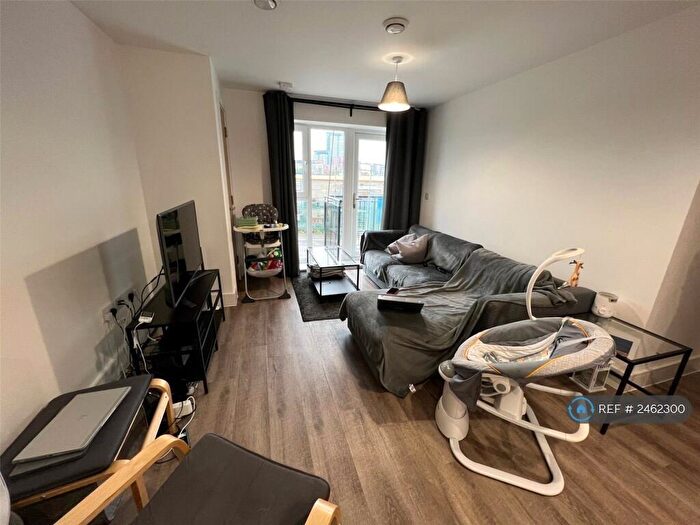 2 Bedroom Flat To Rent In Napier House, Brighton, BN1