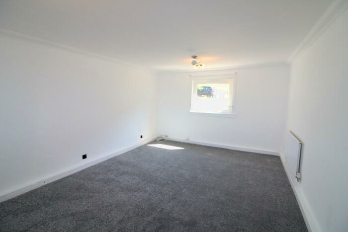 2 Bedroom Flat To Rent In Glenhuntly Road, Port Glasgow, PA14