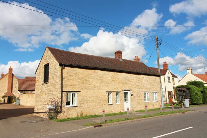 3 Bedroom Cottage To Rent In Horsegate, Deeping St. James, PE6