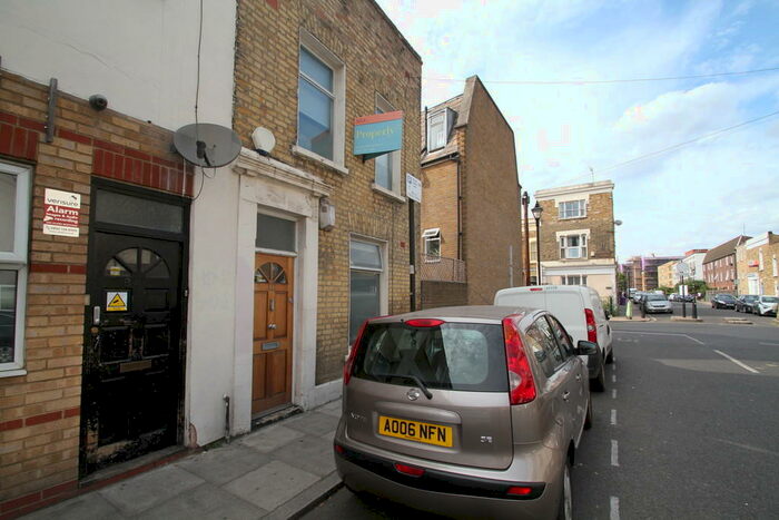 4 Bedroom Terraced House To Rent In Eric Street, London, E3