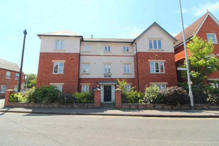1 Bedroom Apartment To Rent In Wolsey House, Gosbrook Road, Caversham, Reading, RG4