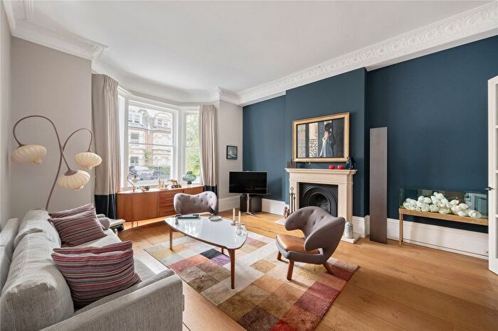 6 Bedroom Semi Detached House For Sale In Beverley Road, Barnes, SW13