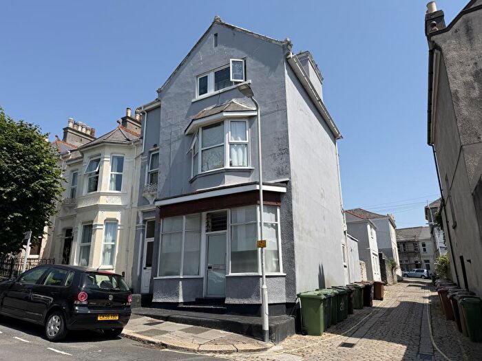 3 Bedroom End Of Terrace House For Sale In Seymour Avenue, St Judes, Plymouth, Devon, PL4