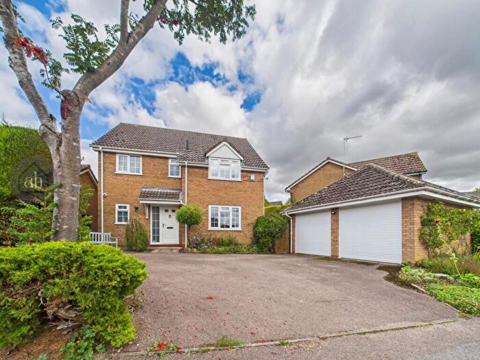 4 Bedroom Detached House For Sale In Micklesmere Drive, Ixworth, IP31