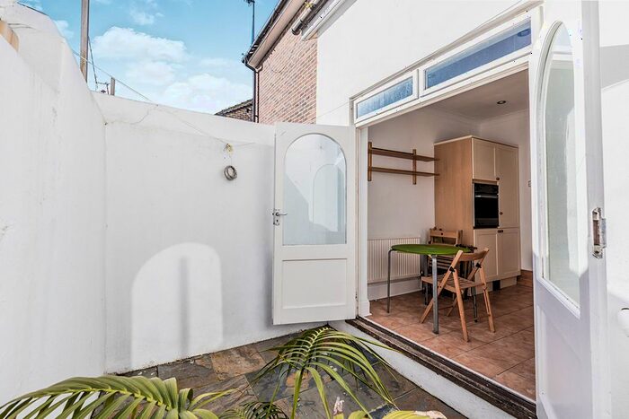 2 Bedroom Detached House To Rent In Frederick Street, Brighton, BN1