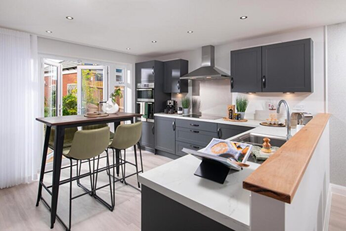 4 Bedroom Detached House For Sale In Bourne Road, Corby Glen, Lincolnshire, NG33