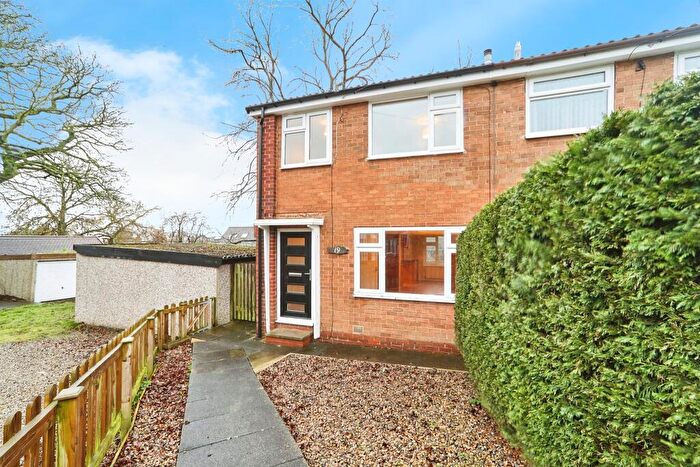 3 Bedroom End Of Terrace House For Sale In Norfolk Place, Leeds, LS7