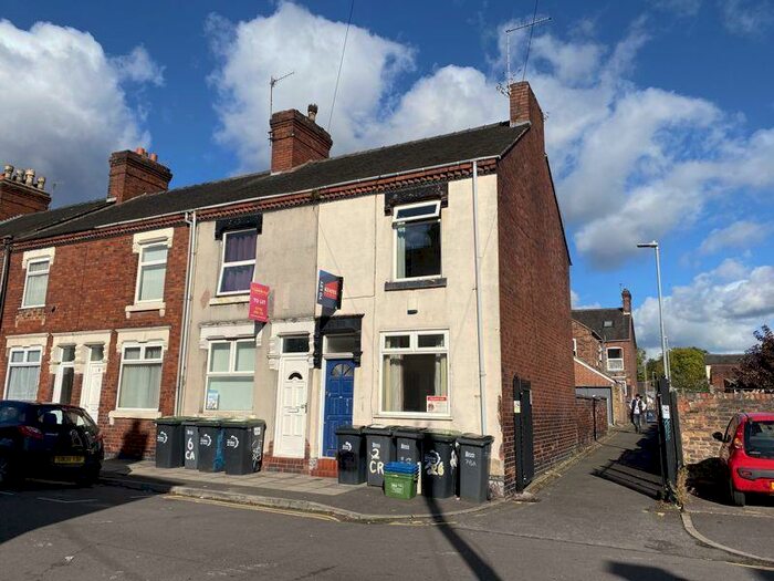 3 Bedroom Terraced House To Rent In Carlton Road, Stoke-On-Trent, ST4