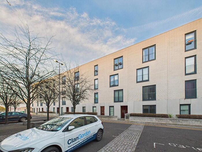 1 Bedroom Flat To Rent In Saltire Street, Granton, Edinburgh, EH5