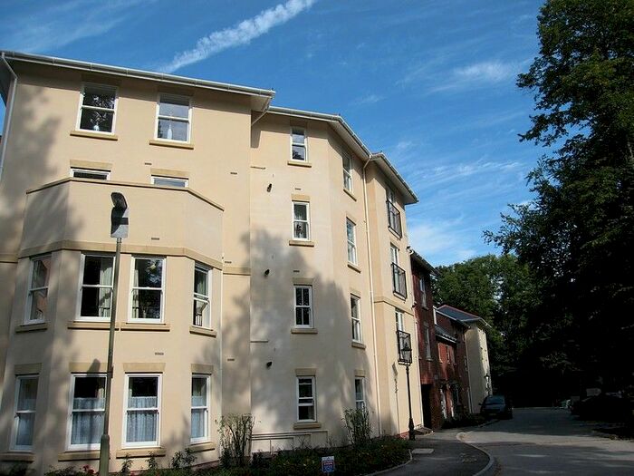 1 Bedroom Flat To Rent In Ashbourne Court, Winton Close, Winchester, Hampshire SO22
