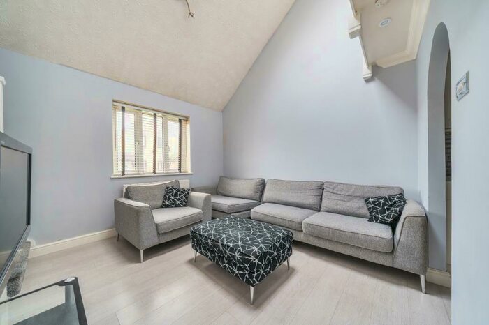 1 Bedroom Semi-Detached House To Rent In Matley Moor, Liden, SN3