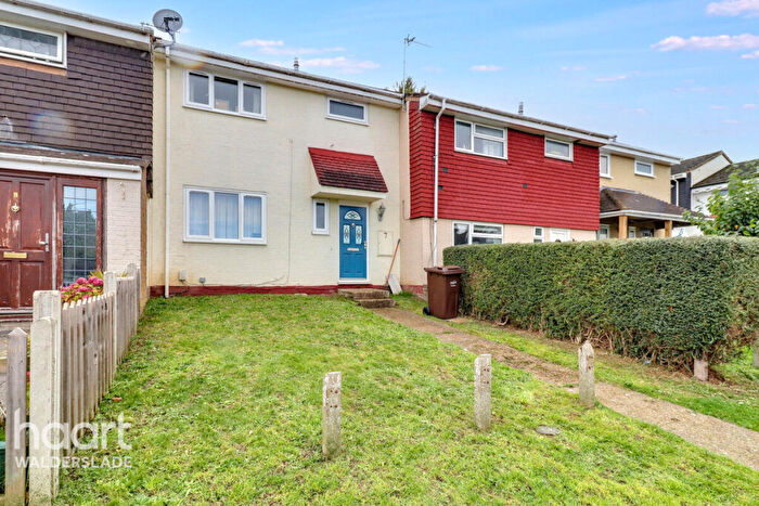 3 Bedroom Terraced House For Sale In Halifax Close, Chatham, ME5
