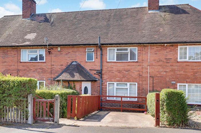 3 Bedroom Terraced House For Sale In Longmead Drive, Nottingham, NG5