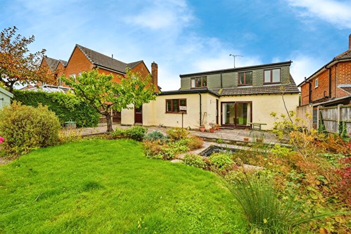 3 Bedroom Detached House For Sale In Lens Road, Allestree, Derby, DE22