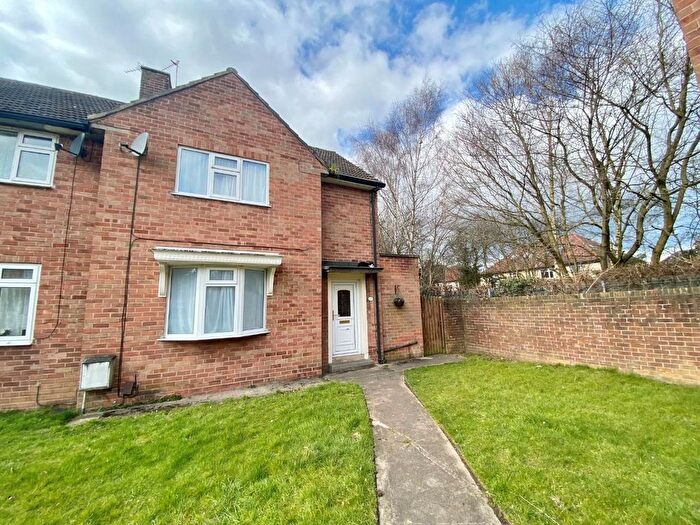 2 Bedroom Property To Rent In Fossway, York, YO31