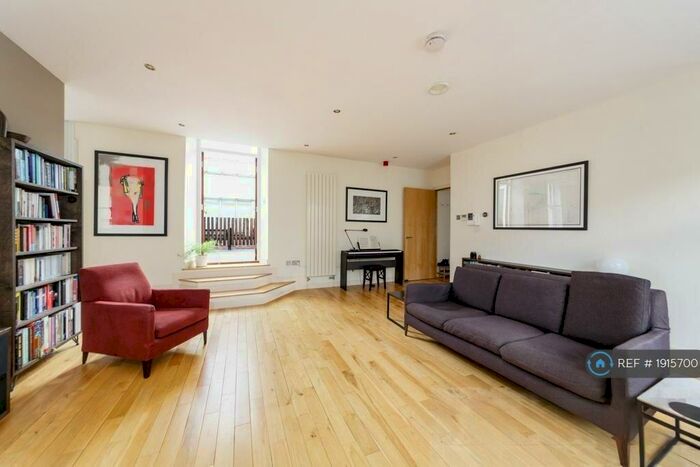 1 Bedroom Flat To Rent In Grey Street, Newcastle Upon Tyne, NE1