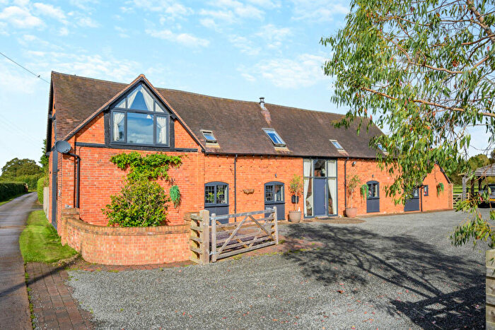 5 Bedroom Barn Conversion For Sale In Arnolds Lane, Maxstoke, North Warwickshire, B46