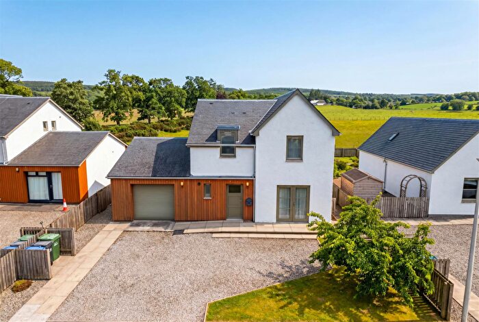 4 Bedroom House For Sale In The Glebe, Beauly, IV4