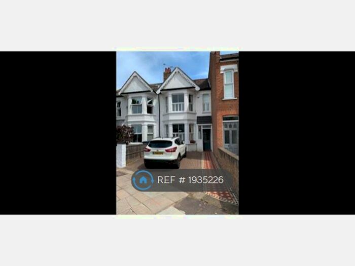 4 Bedroom Terraced House To Rent In St. Kilda Road, London, W13