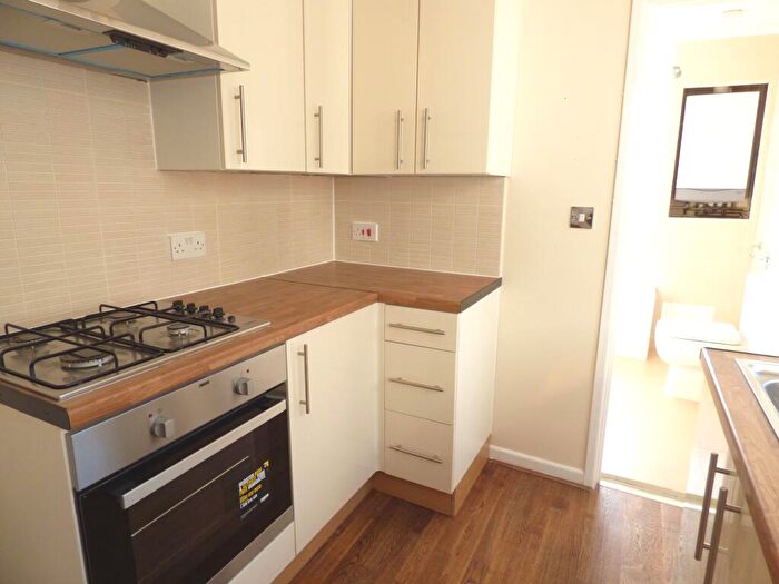 1 Bedroom Flat To Rent In Forton Road, Gosport, PO12