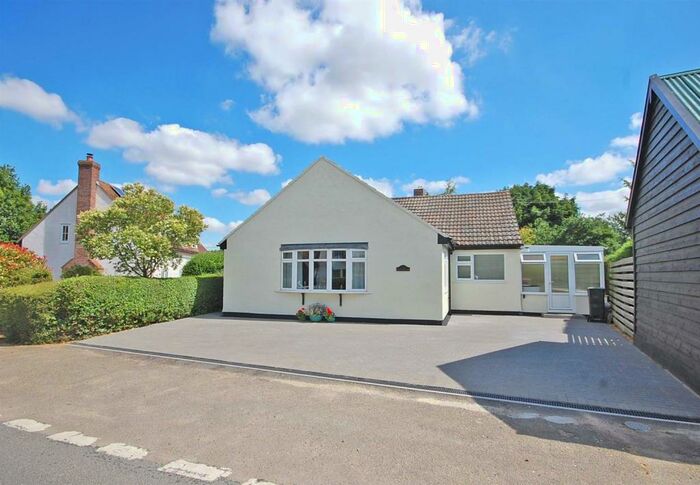 2 Bedroom Detached Bungalow For Sale In Blackmore End, Braintree, CM7