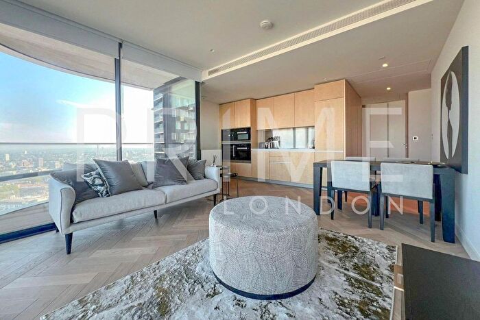 2 Bedroom Flat For Sale In Principal Tower, Spitalfields, London, EC2A
