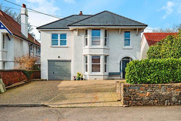 5 Bedroom Detached House For Sale In Clynderwen, Pembrokeshire, SA66