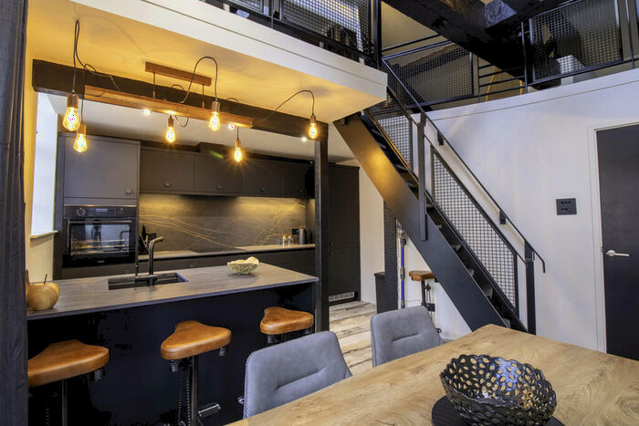 2 Bedroom Apartment To Rent In Water Lane, Leeds, LS11