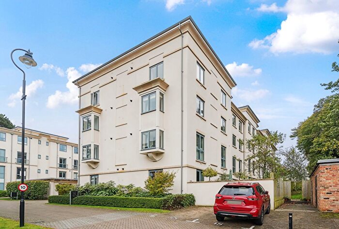1 Bedroom Flat For Sale In Humphris Place, Cheltenham, Gloucestershire, GL53