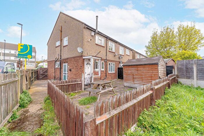 2 Bedroom Maisonette To Rent In Sydenham Road, Sydenham, London, SE26