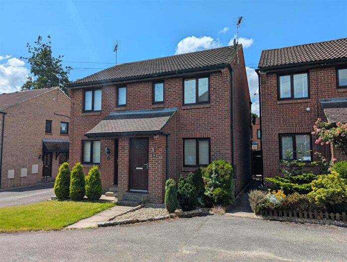 2 Bedroom House To Rent In Eavestone Grove, Harrogate, HG3