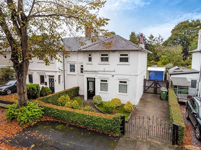 3 Bedroom Semi-Detached House For Sale In Beatty Road. Southport, PR8
