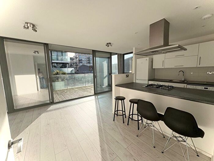 1 Bedroom Flat To Rent In Abbotts Wharf, E14