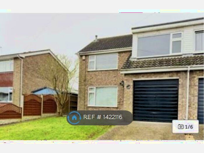 3 Bedroom End Of Terrace House To Rent In Durham Crescent, Lincoln, LN4