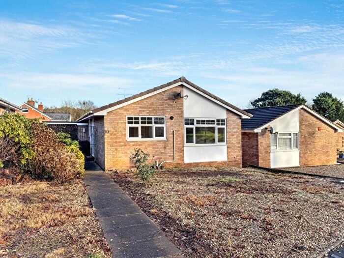 3 Bedroom Detached Bungalow For Sale In Carew Road, Tiverton, EX16