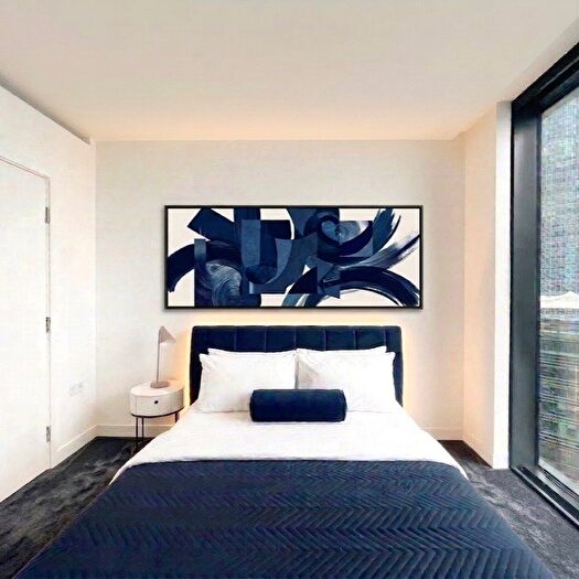 2 Bedroom Flat To Rent In Marsh Wall, Amory Tower, E14