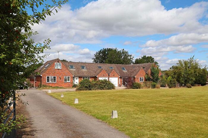 8 Bedroom Detached House For Sale In Beamond End, Amersham, Buckinghamshire, HP7
