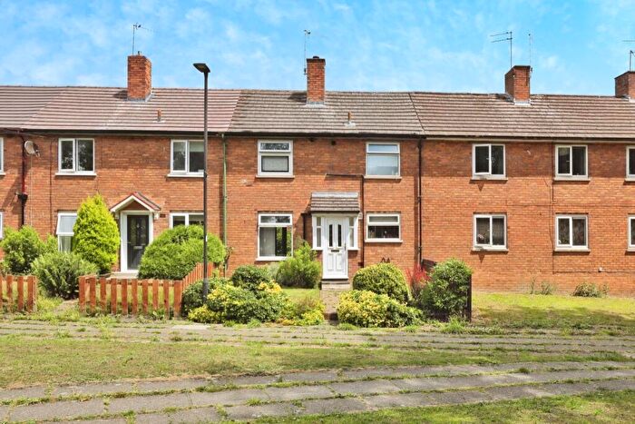 3 Bedroom Town House For Sale In Gresley Road, Low Edges, Sheffield, S8
