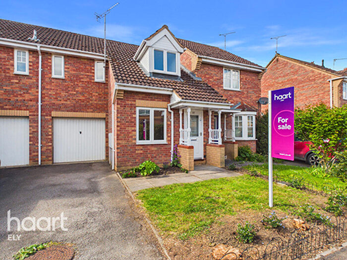 3 Bedroom Terraced House For Sale In Henley Way, Ely, CB7