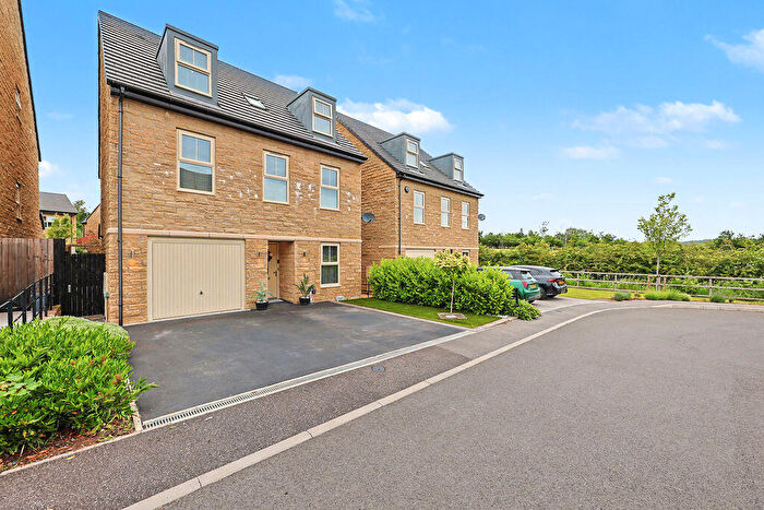 5 Bedroom Detached House For Sale In Hulford Drive, Dunston, Chesterfield, S41