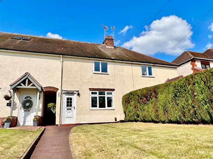 2 Bedroom Cottage To Rent In Horsehoe Cottage, Little Tixall Lane, Great Haywood, ST18