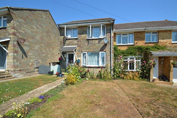 3 Bedroom Semi-Detached House For Sale In Chain Free * Godshill, PO38
